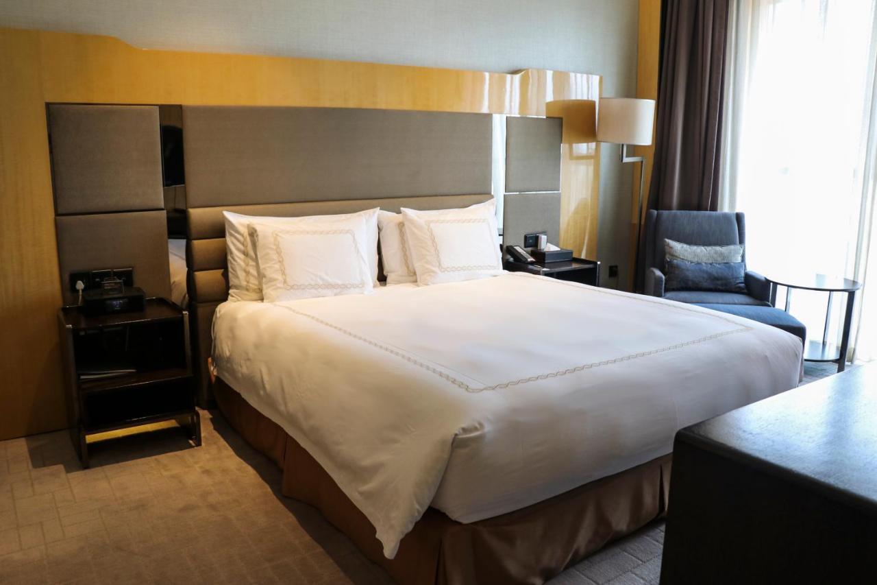 Crowne Plaza Beijing Lido By Ihg Hotell Exteriör bild