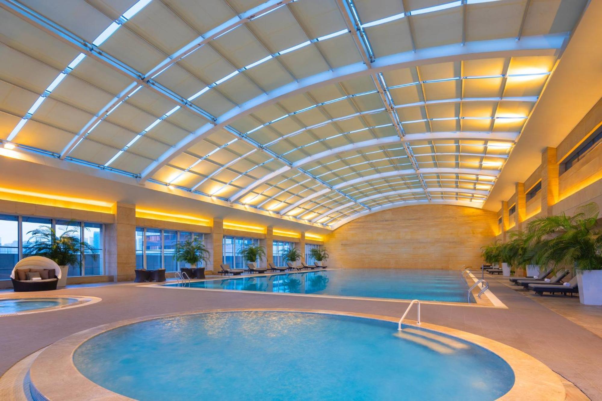 Crowne Plaza Beijing Lido By Ihg Hotell Exteriör bild